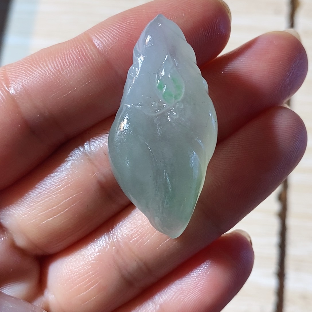 定制翡翠未镶嵌翡翠吊坠