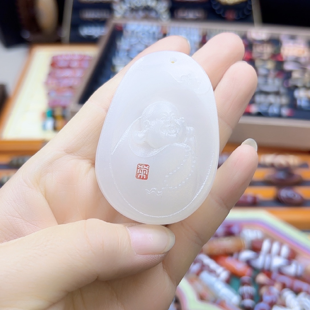 玛瑙/玉髓颈饰未镶嵌