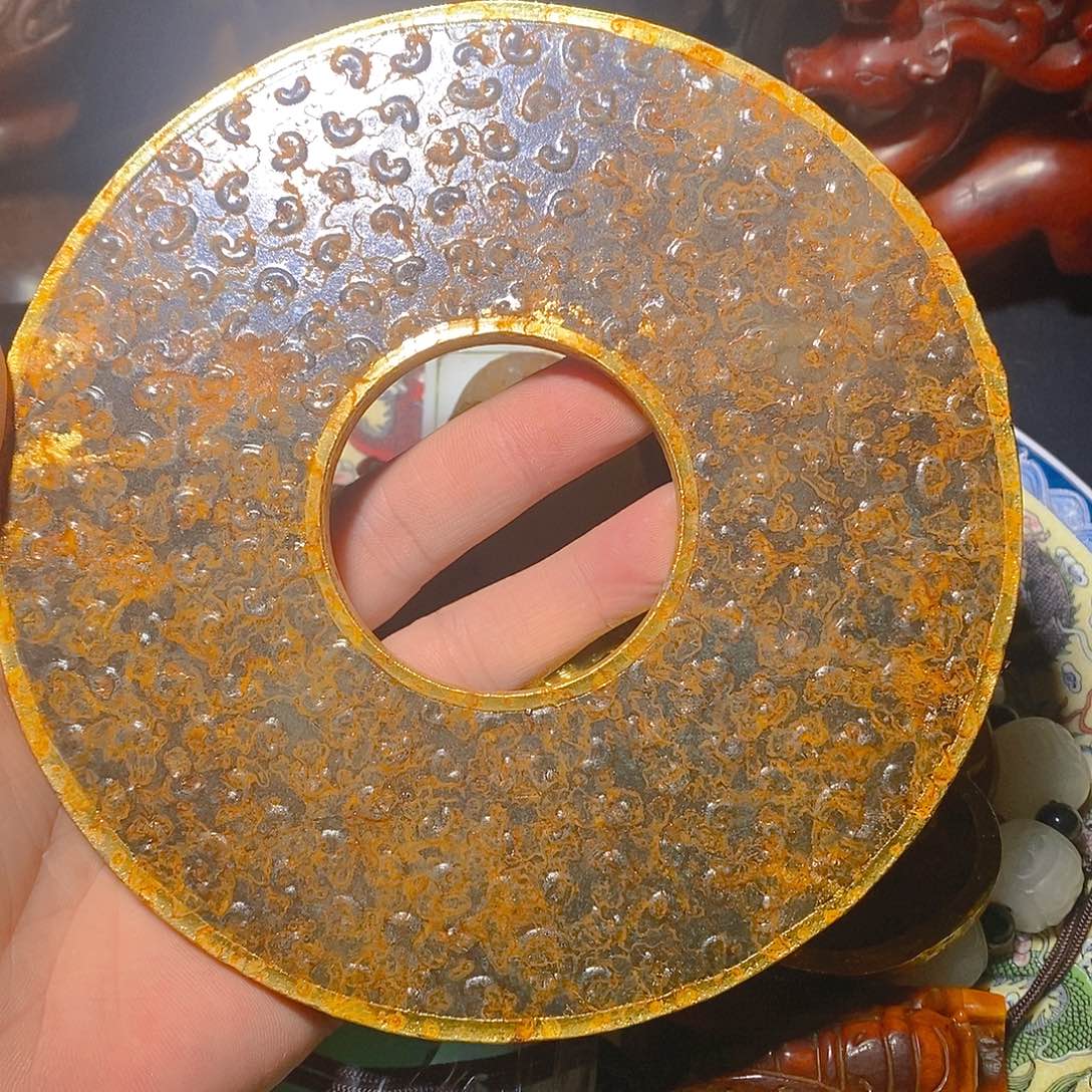 摆件精品好物，速速去拍