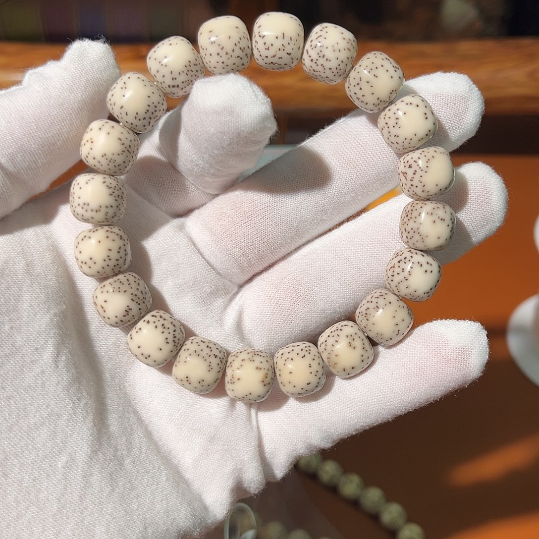 星月菩提吊坠12✖️11石玉料单圈