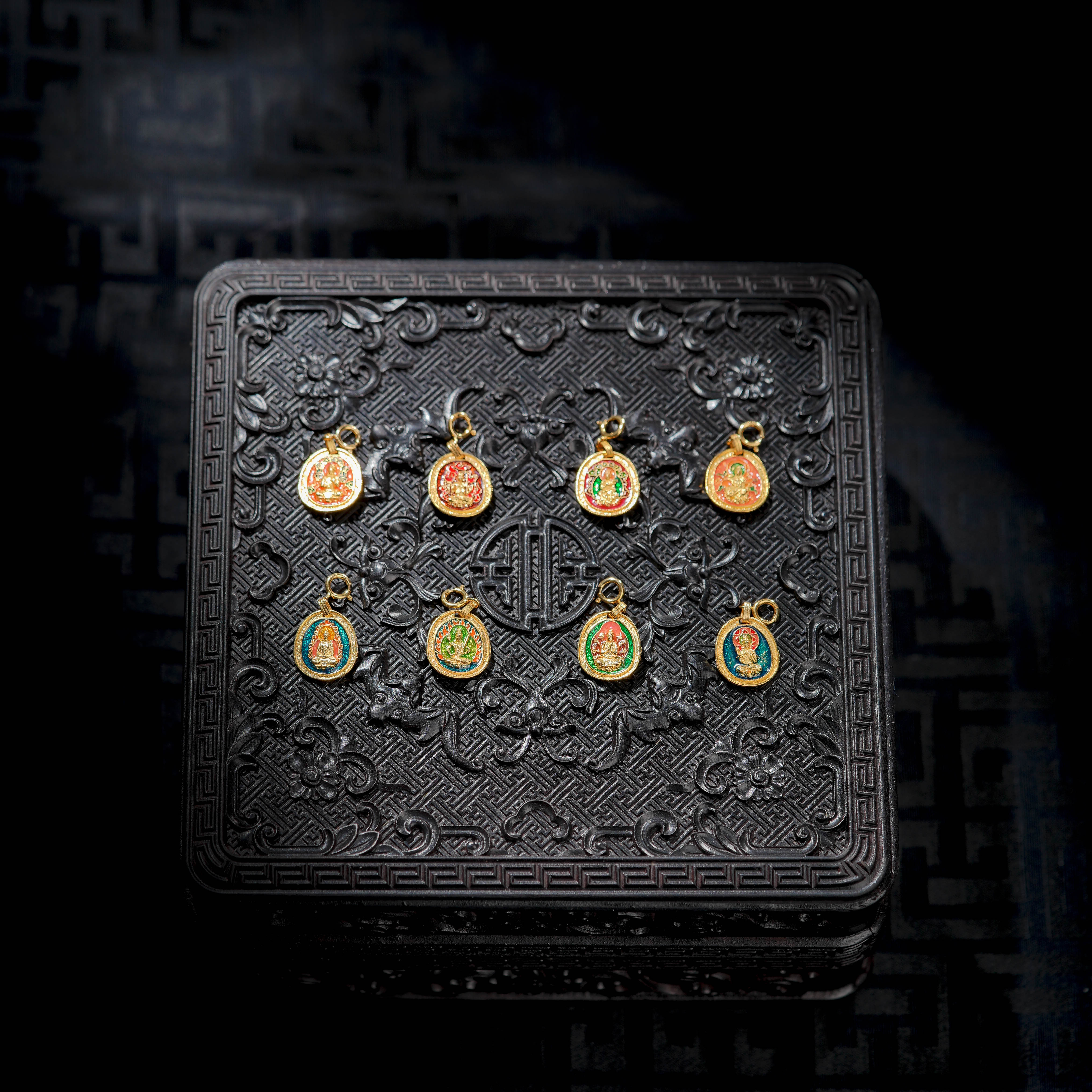 【博姐臻选】18K八大守护吊坠D6472多样性发其一