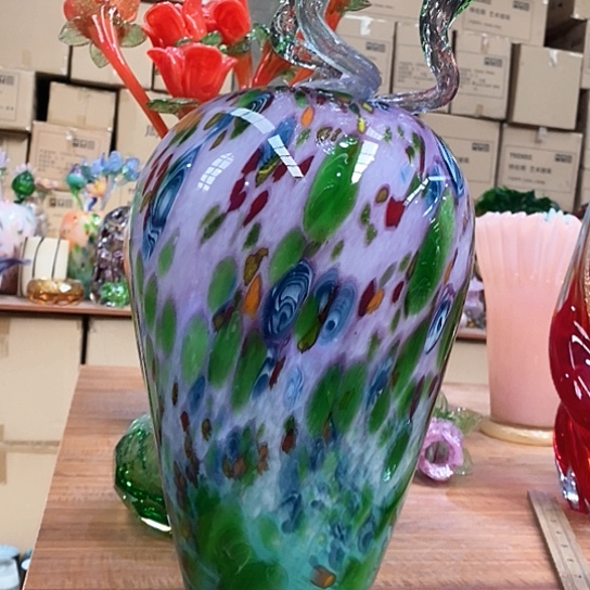 琉璃花瓶高31厘米口径9厘米