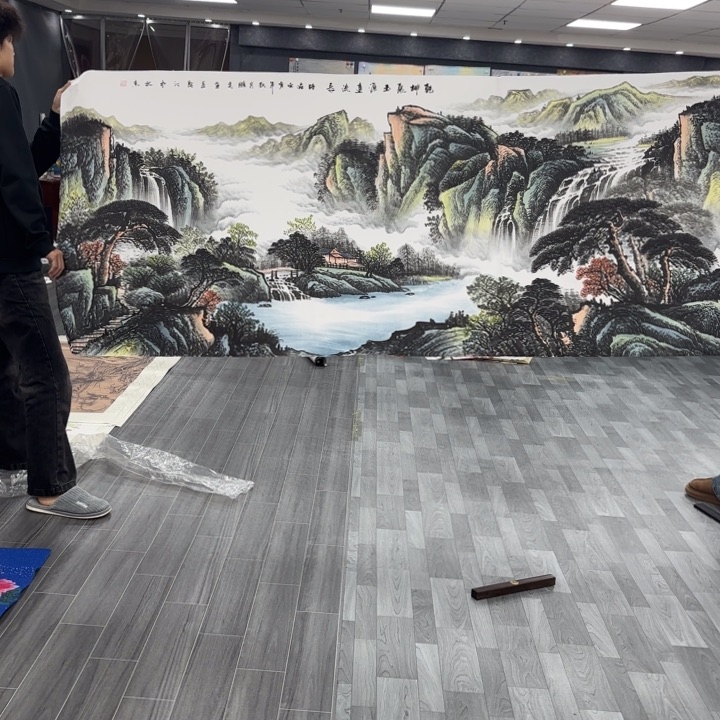 字画等多种形式的艺术作品和