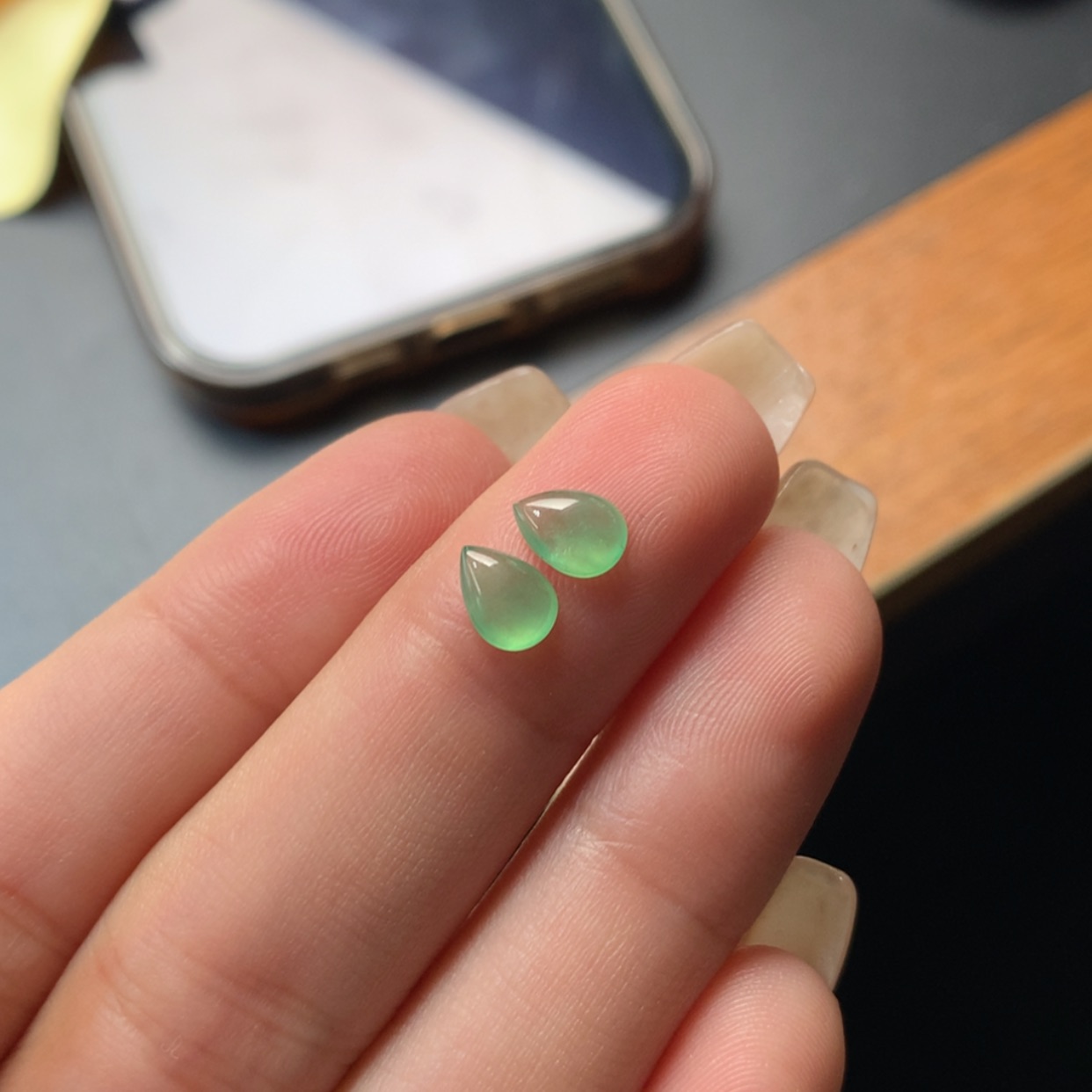 【闪购商品】翡翠颈饰未镶嵌水滴×2佳