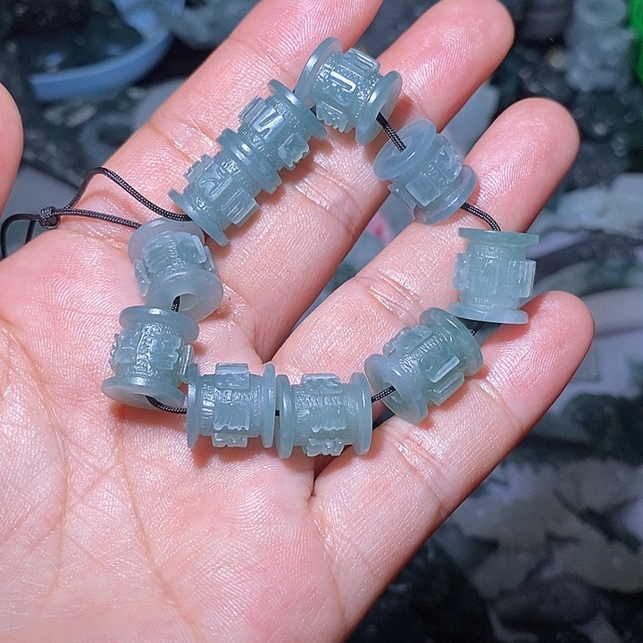 定制翡翠未镶嵌我