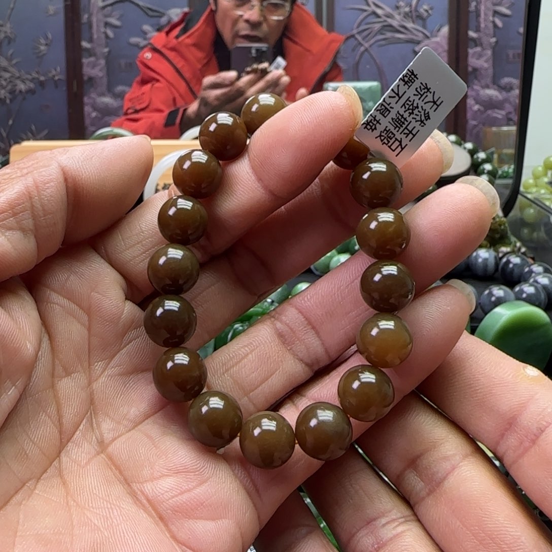 和田玉未镶嵌珠宝奇石