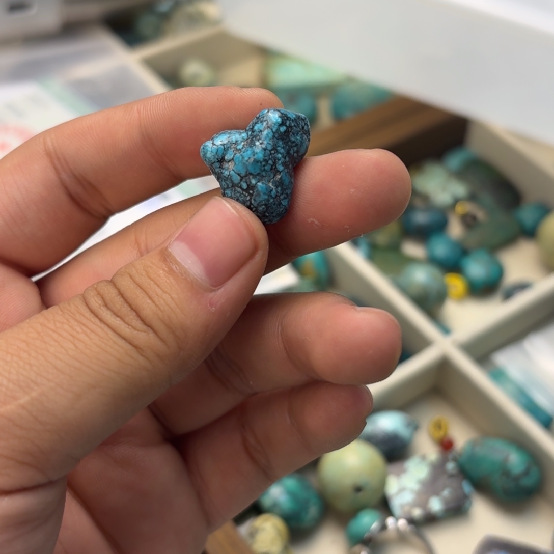 南红玛瑙未镶嵌绿松石