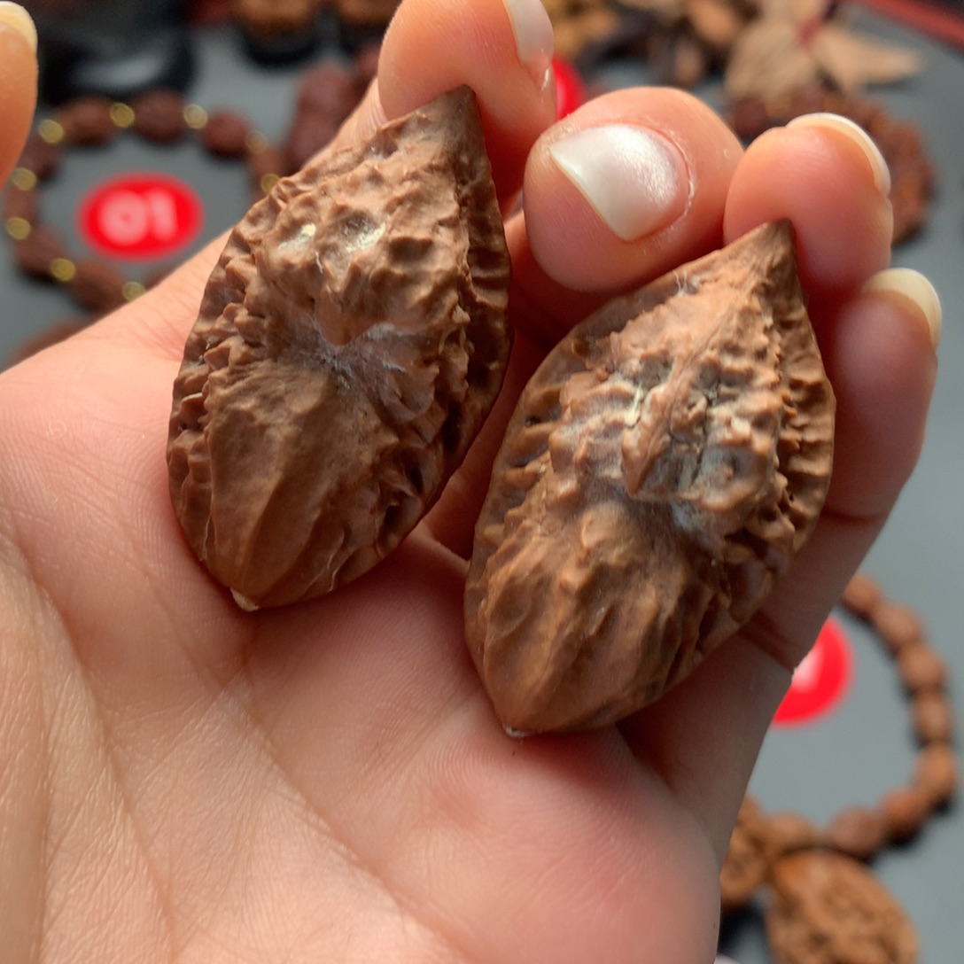 核桃6东北鬼脸异型44-24