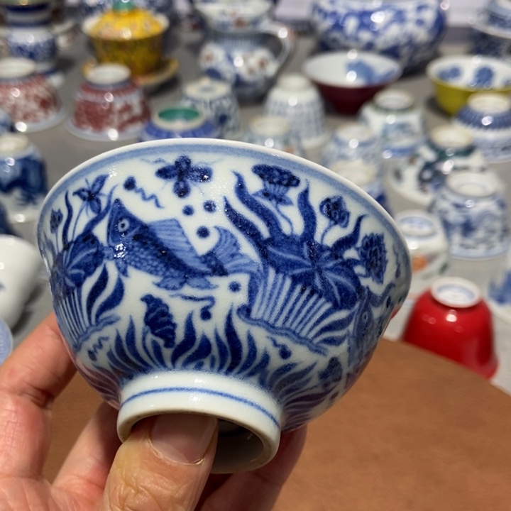 孔****酱源哥陶瓷艺术家的