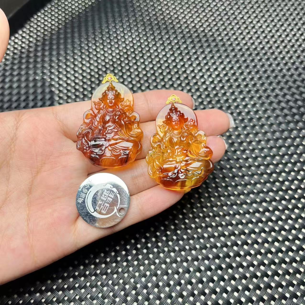 翡昱-SH37-14910-琥珀吊坠18K金扣/约30*40*7+/-多样性发其一-D