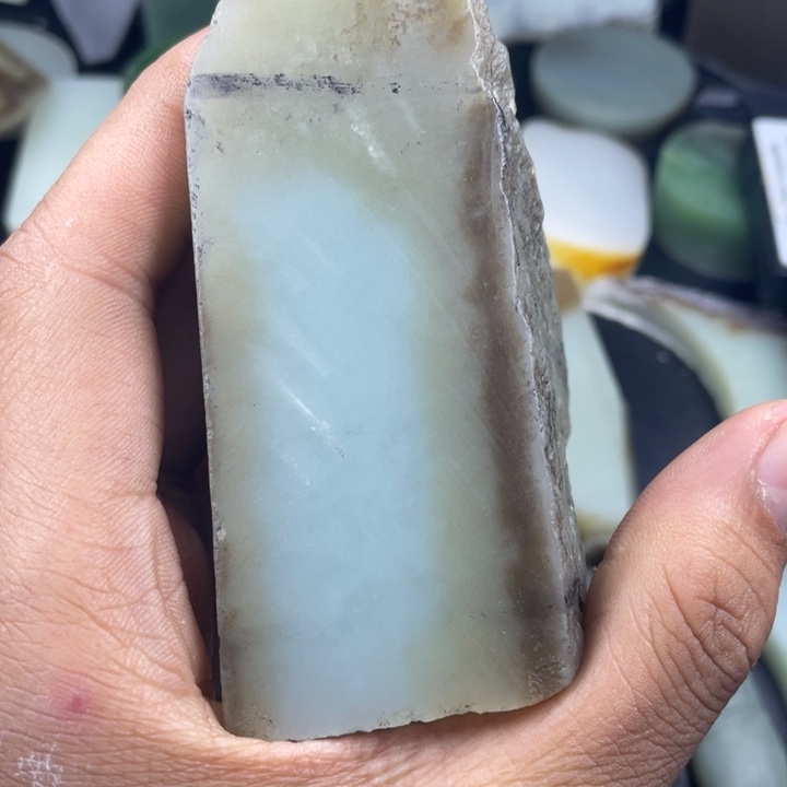 和田玉（糖玉）未镶嵌颈饰