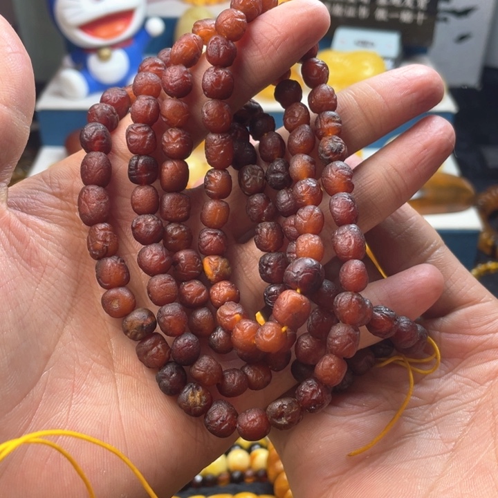 琥珀珠宝奇石未镶嵌