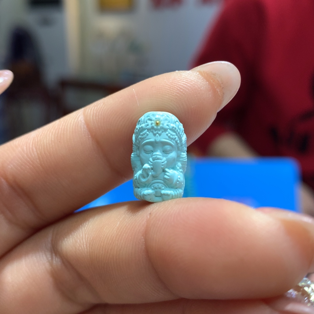 绿松石配饰未镶嵌