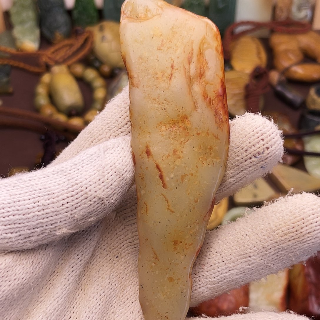 岫岩河磨玉（透闪石质玉）未镶嵌颈饰