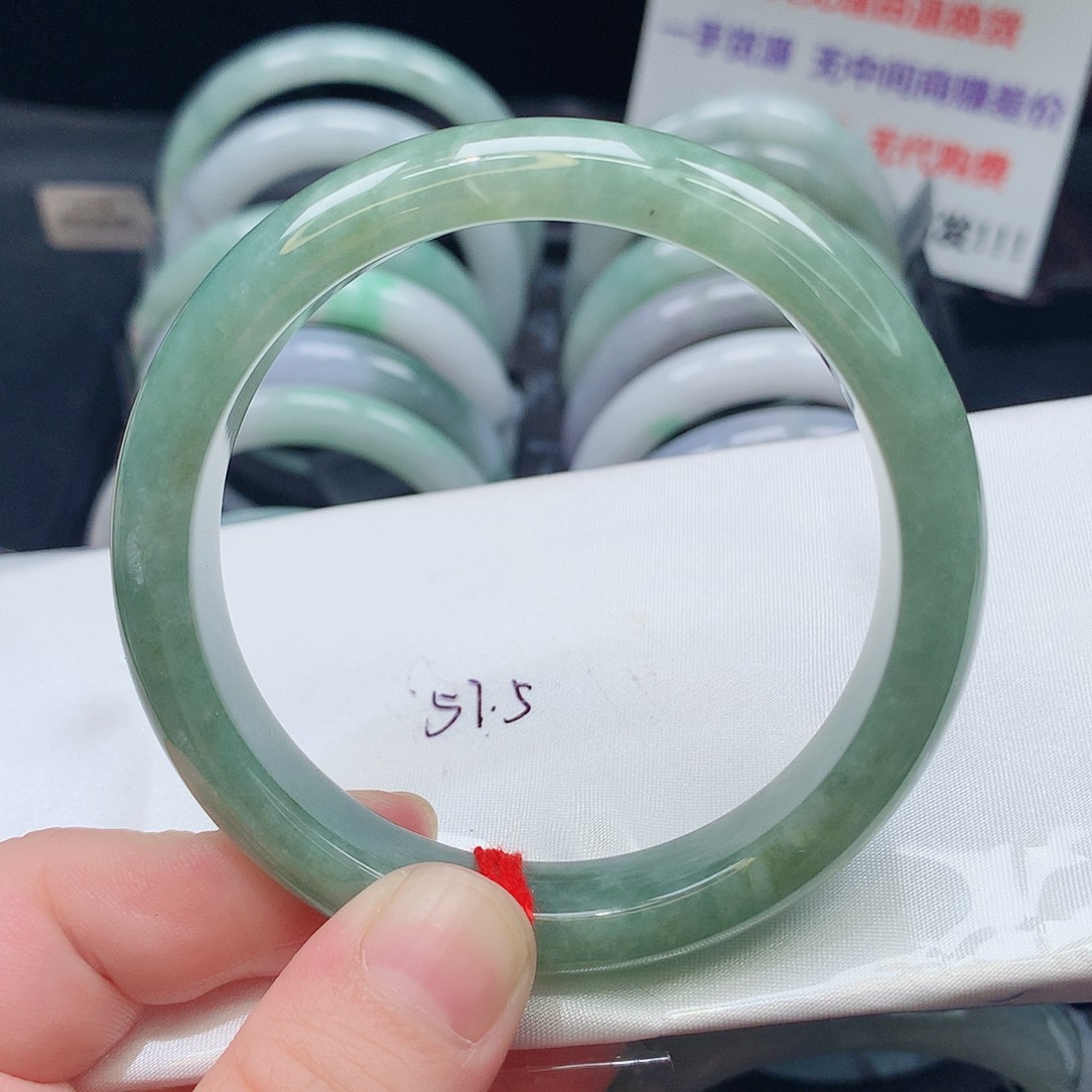 翡翠未镶嵌手镯414