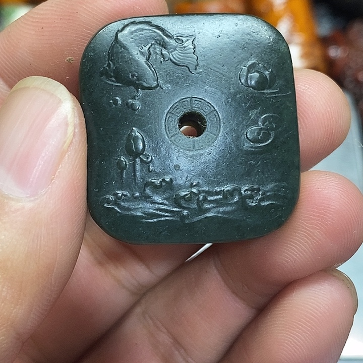 滴血莲花菩提吊坠