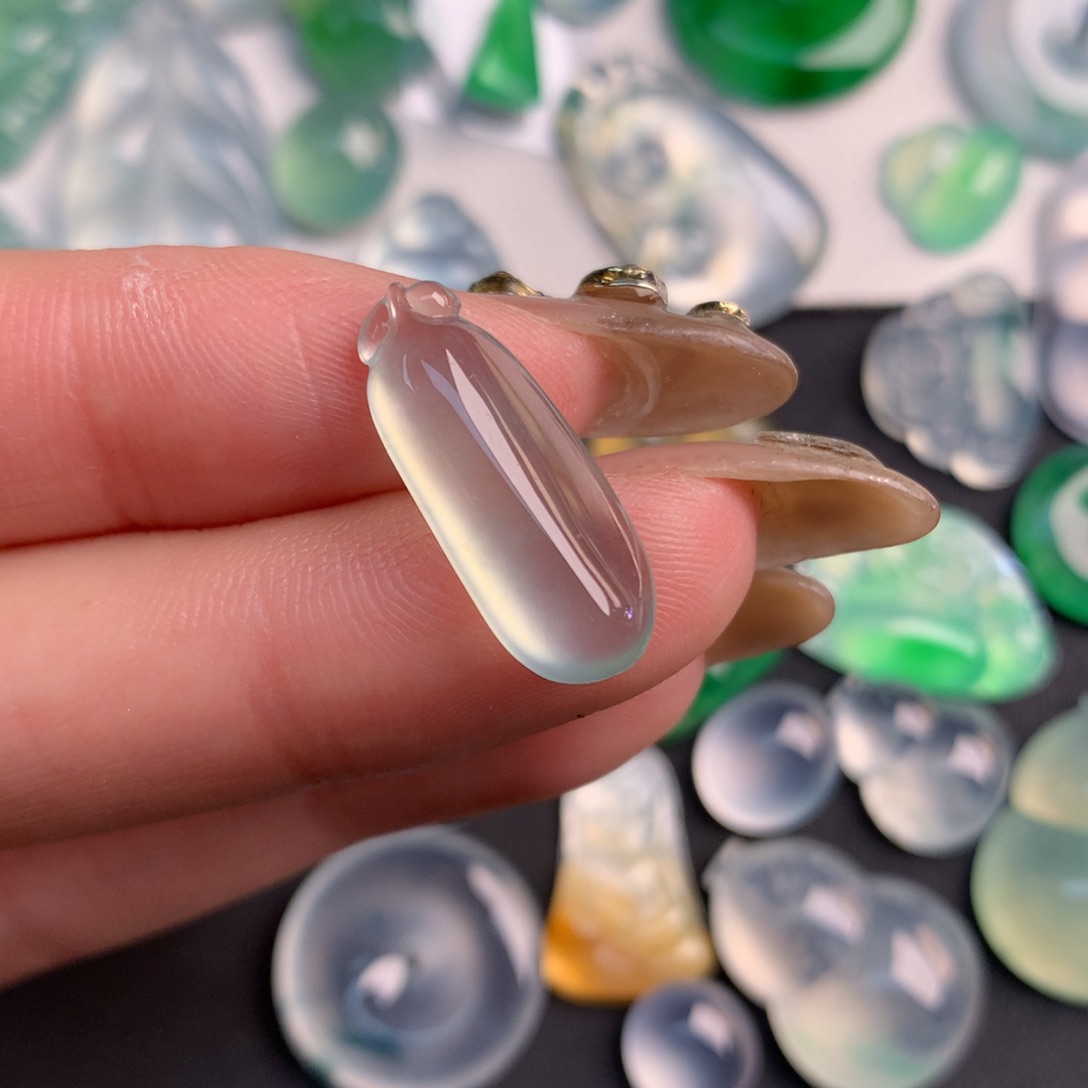 翡翠裸石20.88/8.4/5.09