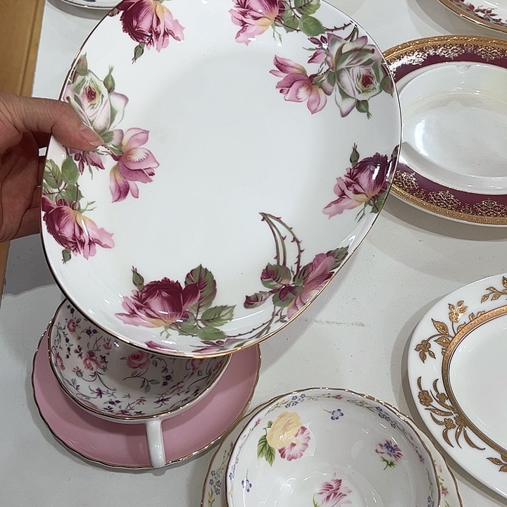 碗微瑕骨瓷盘一个玫瑰