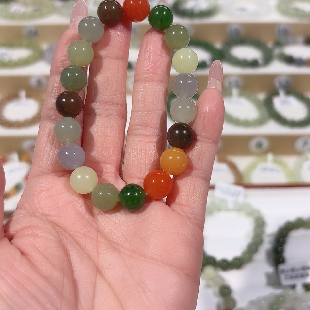 和田玉手链未镶嵌蕾*V