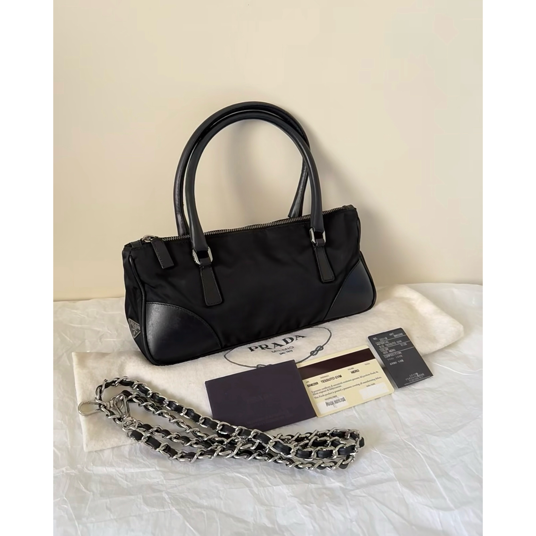 95新 Prada/普拉达 95新 Prada 黑色尼龙配皮小手提包