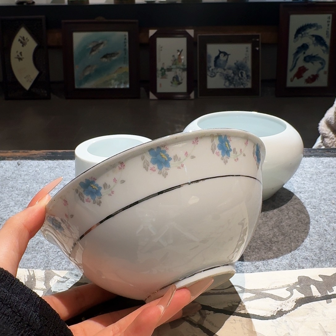 摆件景德镇陶瓷碗一个