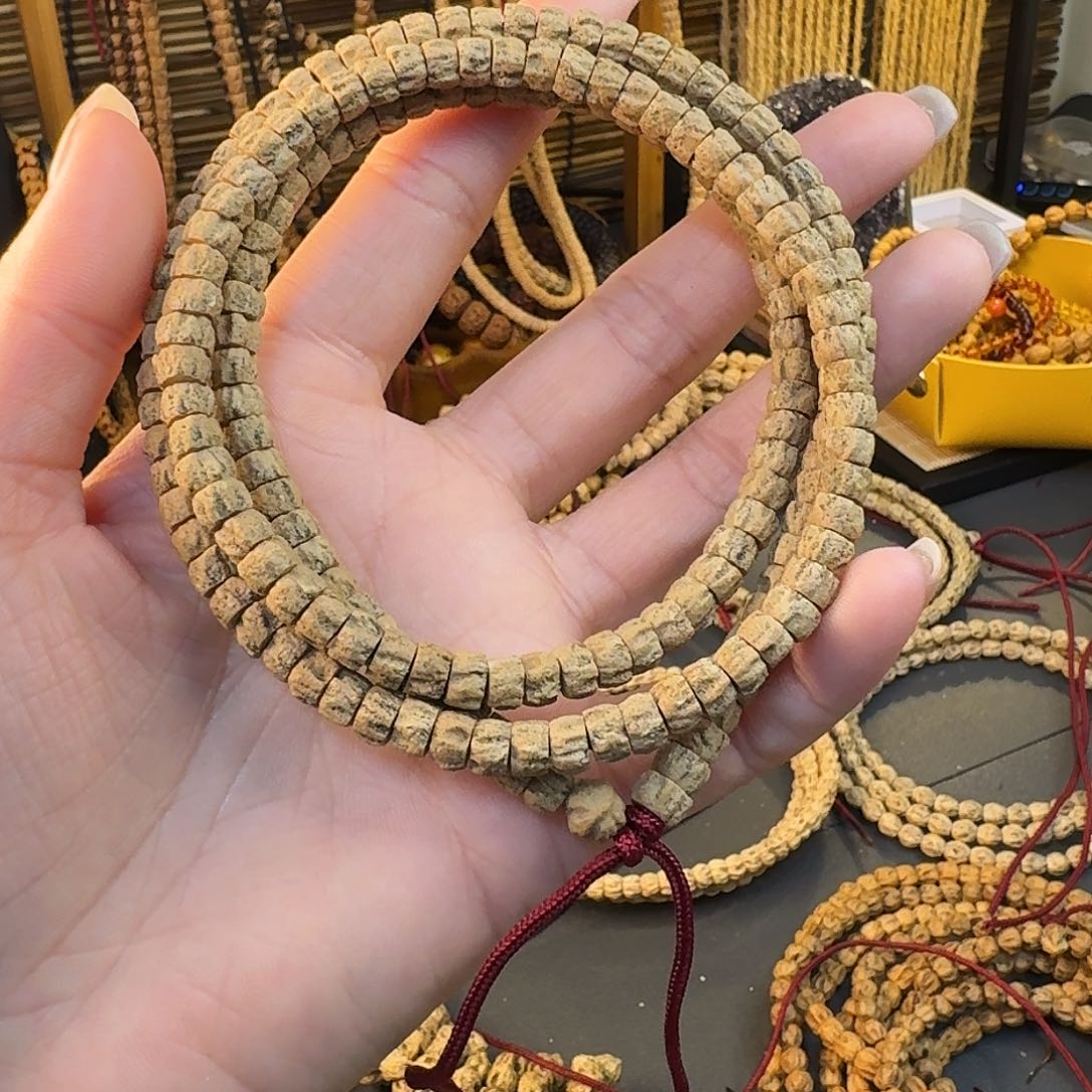 柏香籽/百香籽把件