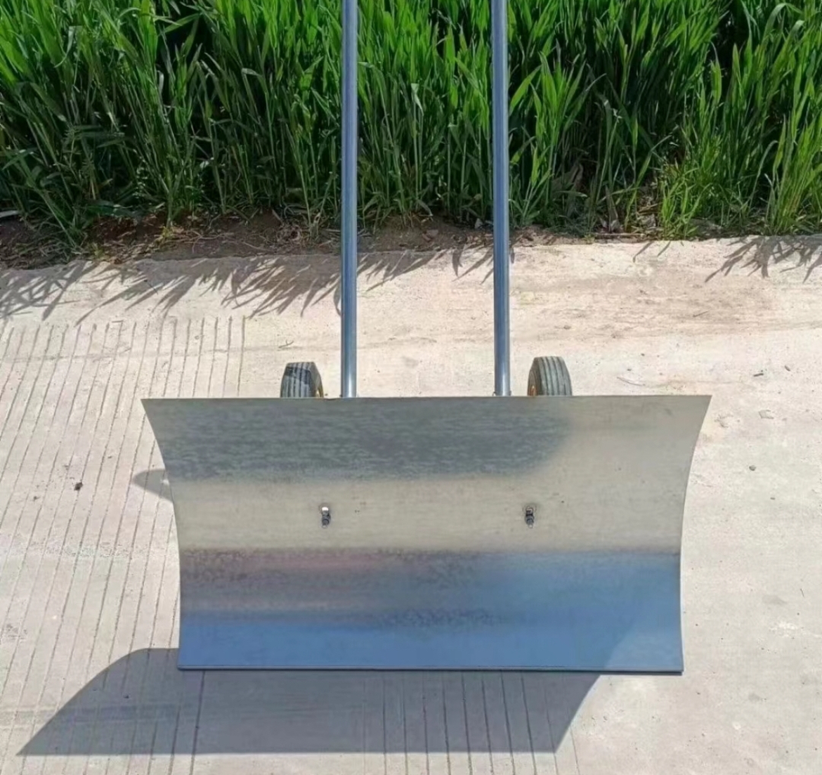 推雪车家用多功能轮式手推粮食神器玉米麦子推雪专用助力推车铲子