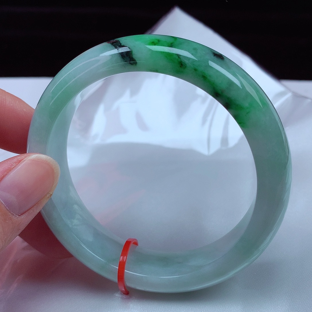 翡翠手镯未镶嵌58-59圈