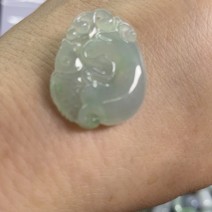 颈饰未镶嵌翡翠A货缅甸翡翠如意吊坠