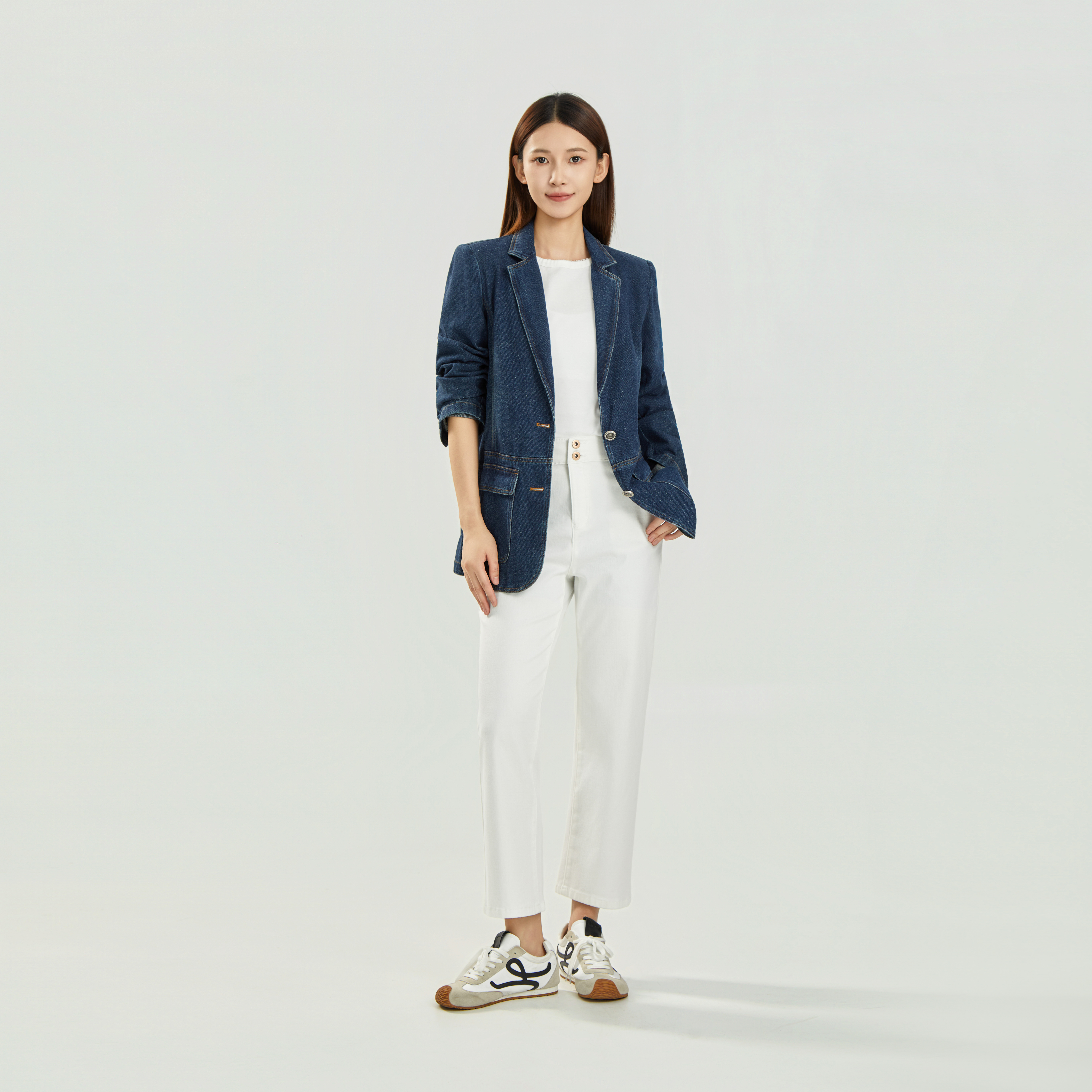 亿领秋季薄款一粒扣女牛仔外套春季提花lulu风W35402-2003-26-A