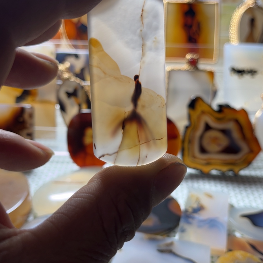 玛瑙/玉髓未镶嵌吊坠(不含链)