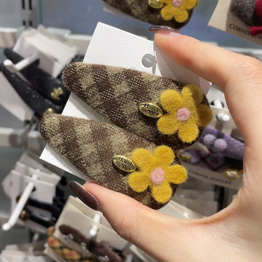 硅胶非金属咖格小黄花