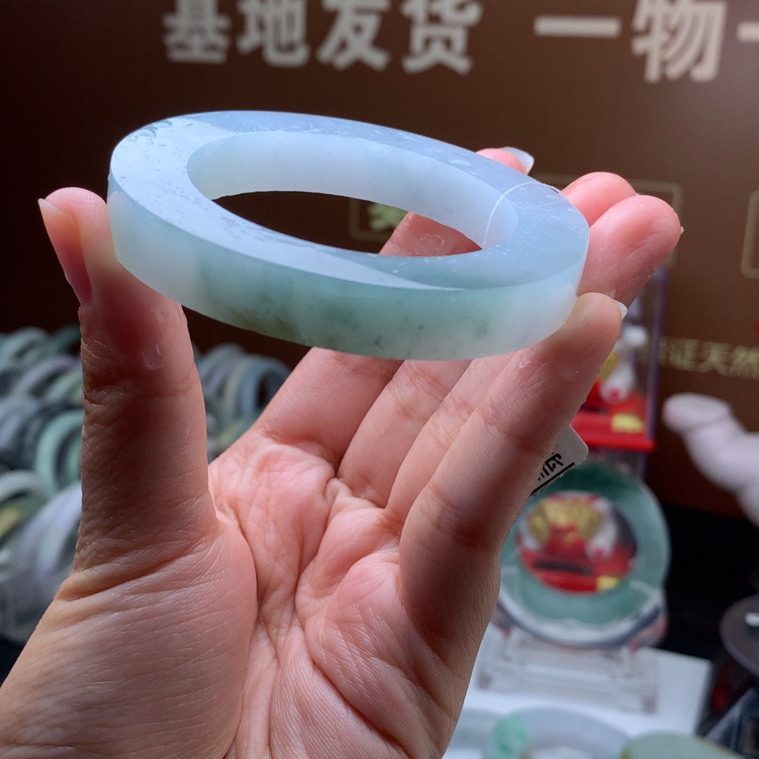 定制翡翠撒金未镶嵌冰蓝