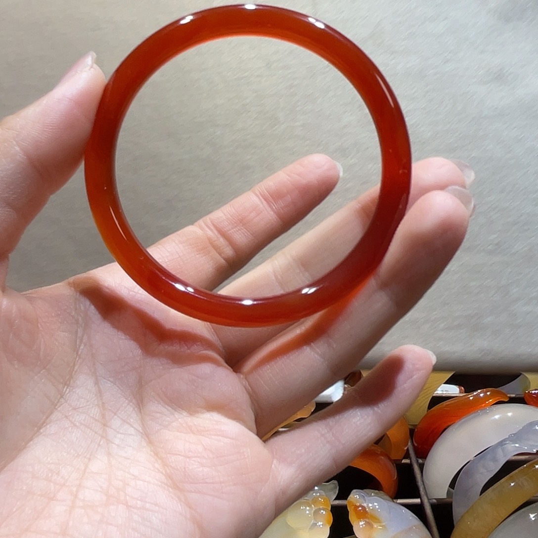 玛瑙/玉髓未镶嵌手镯