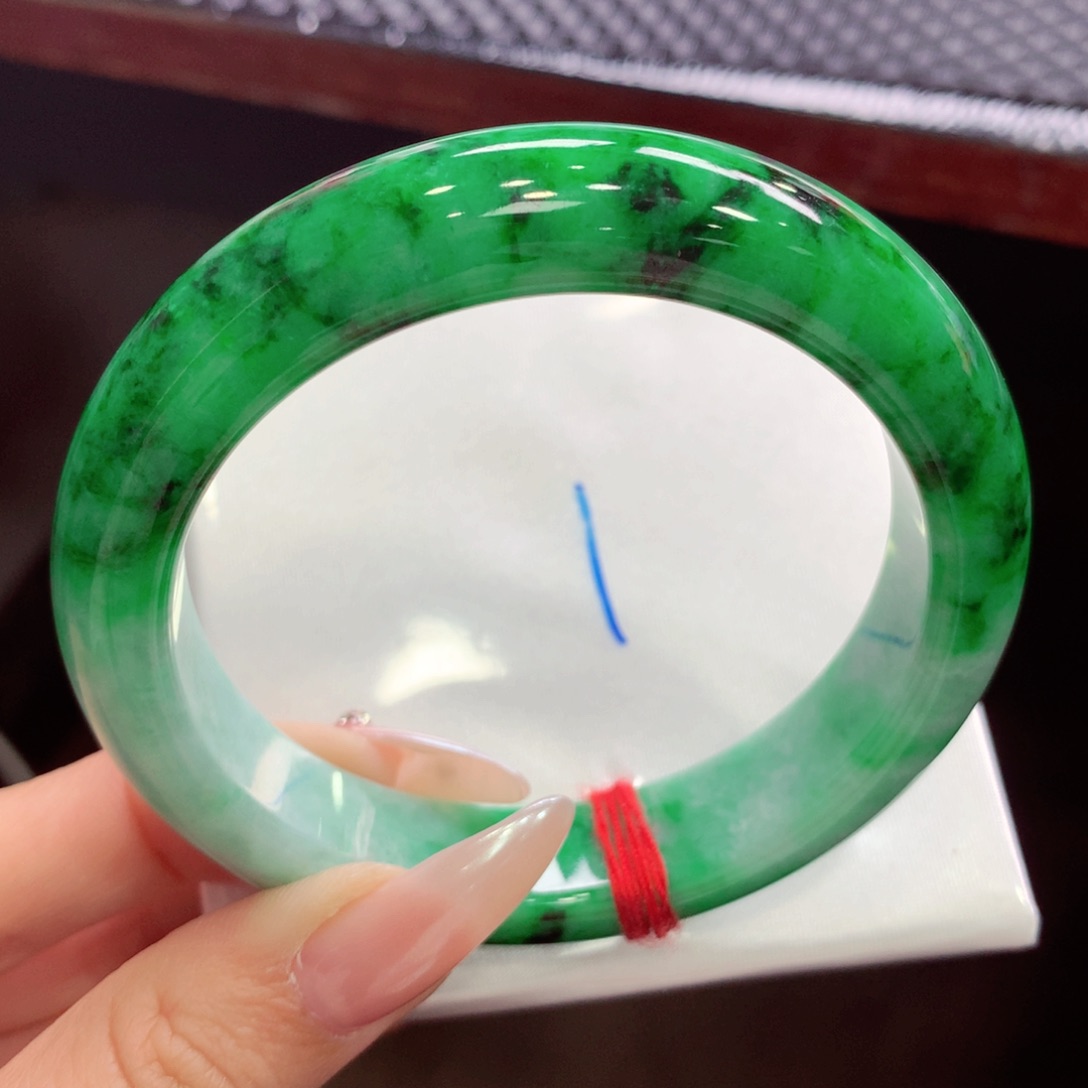 未镶嵌手镯翡翠翡翠