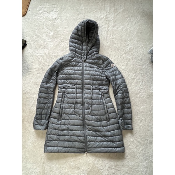 妃鱼/盟可睐/聚酯纤维/羽绒服/95新/z零二零五