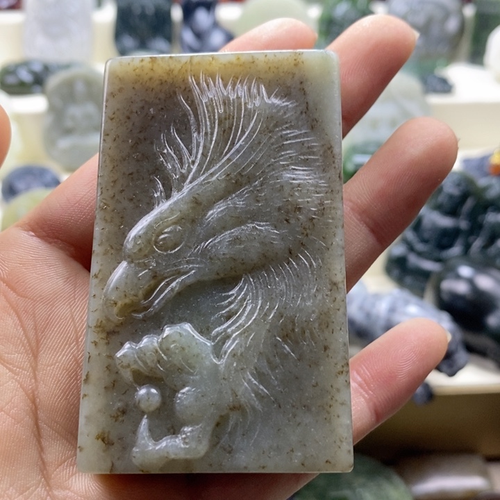 和田玉颈饰未镶嵌?****?