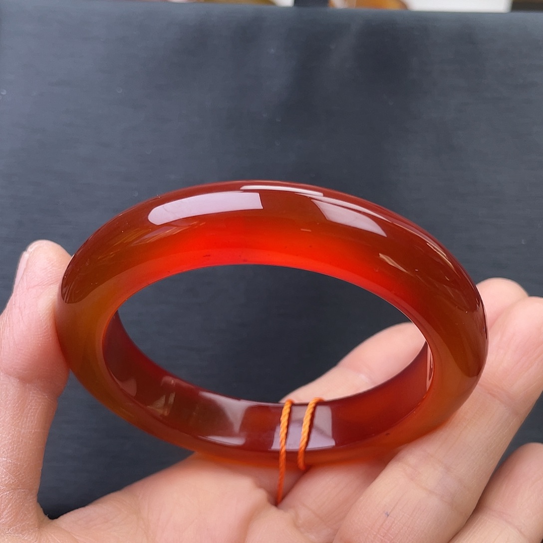玛瑙/玉髓未镶嵌手镯58圈口