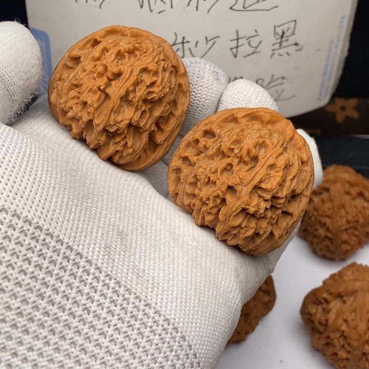 文玩核桃把件南疆石43