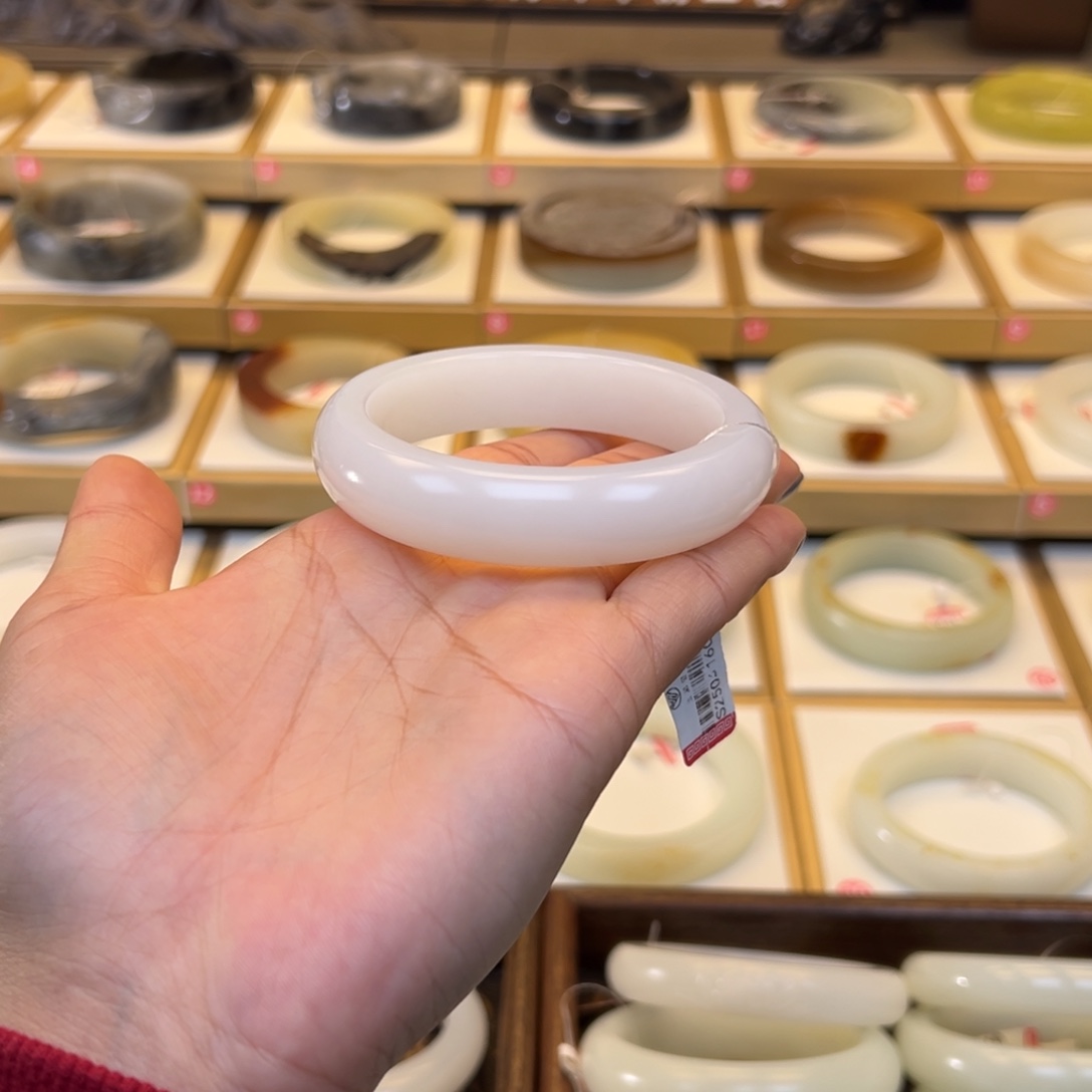 和田玉未镶嵌手镯13