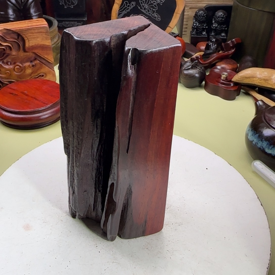 大果紫檀（缅甸花梨）用****)