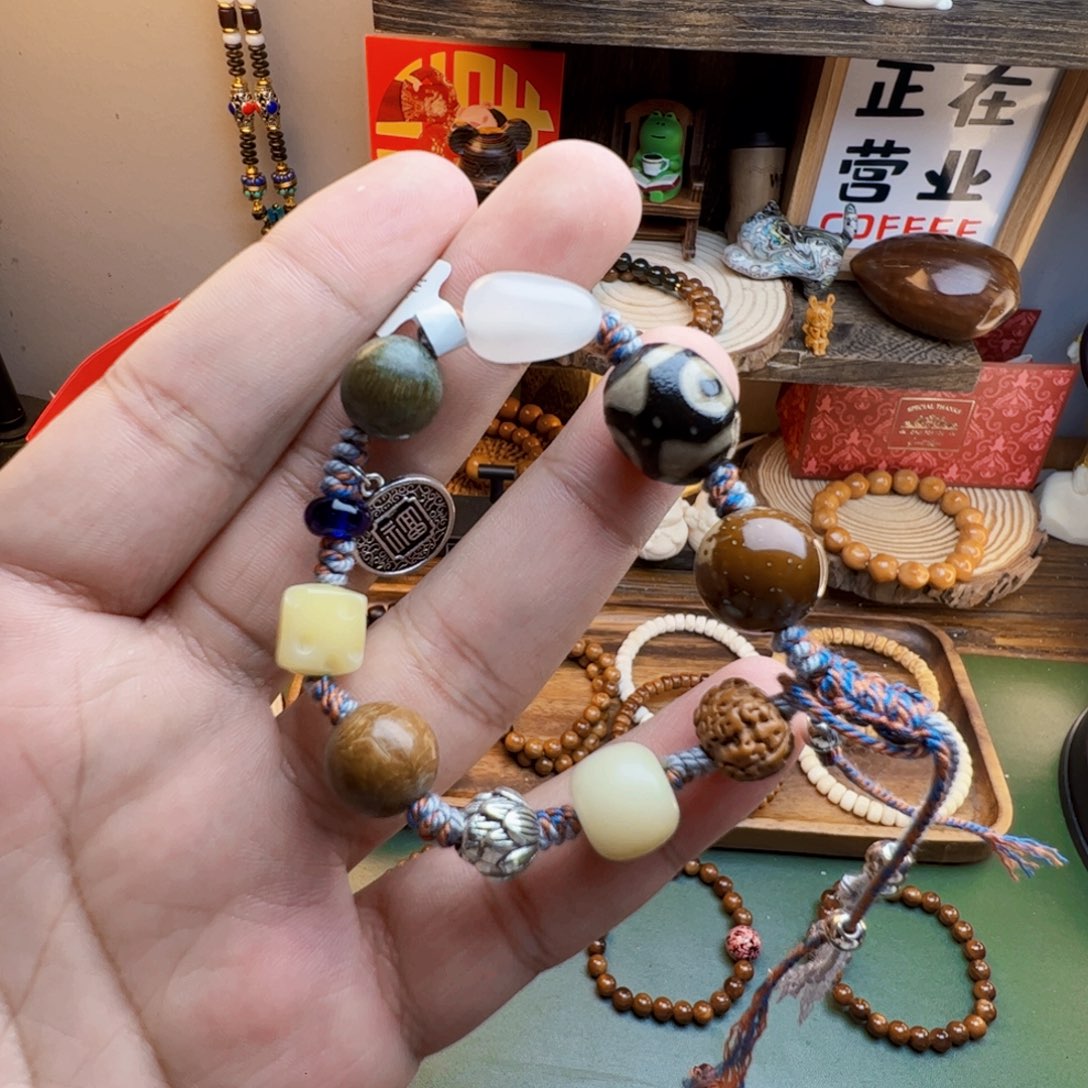 菩提根/象牙果手串