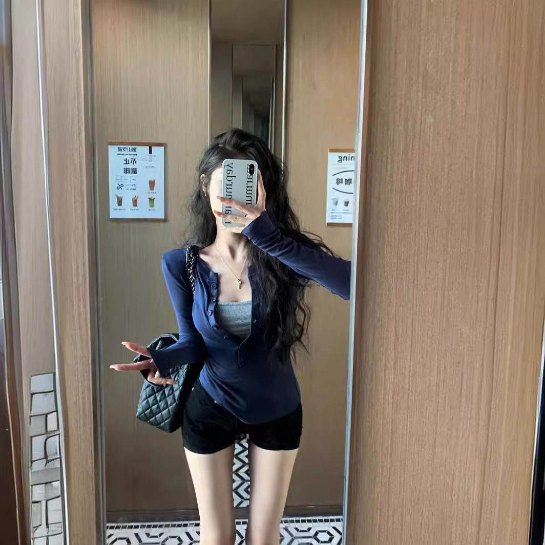 两件套装都市纯欲风v领长袖T恤女又甜又辣上衣女修身显瘦外搭