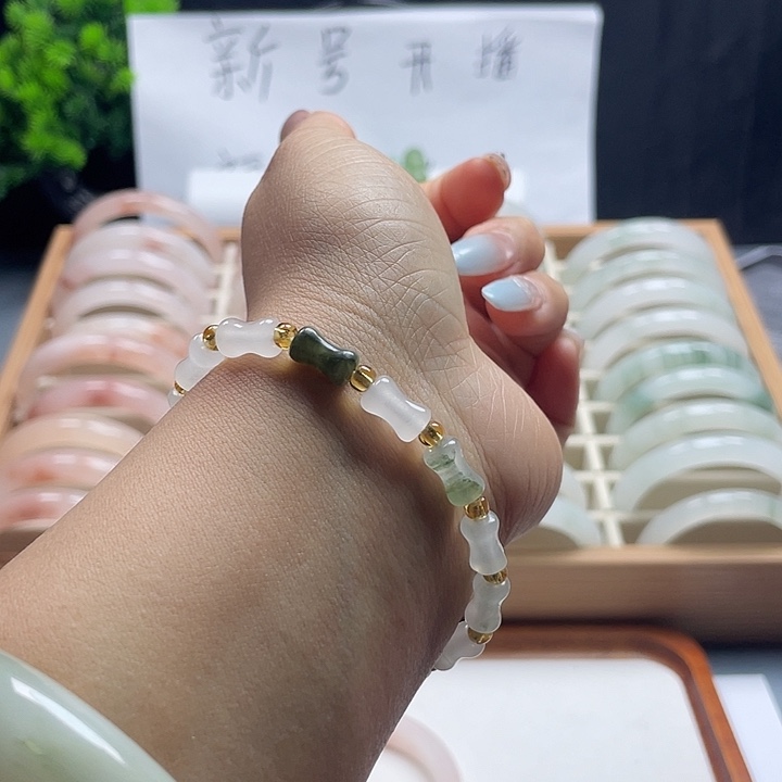 合金手链石英质玉