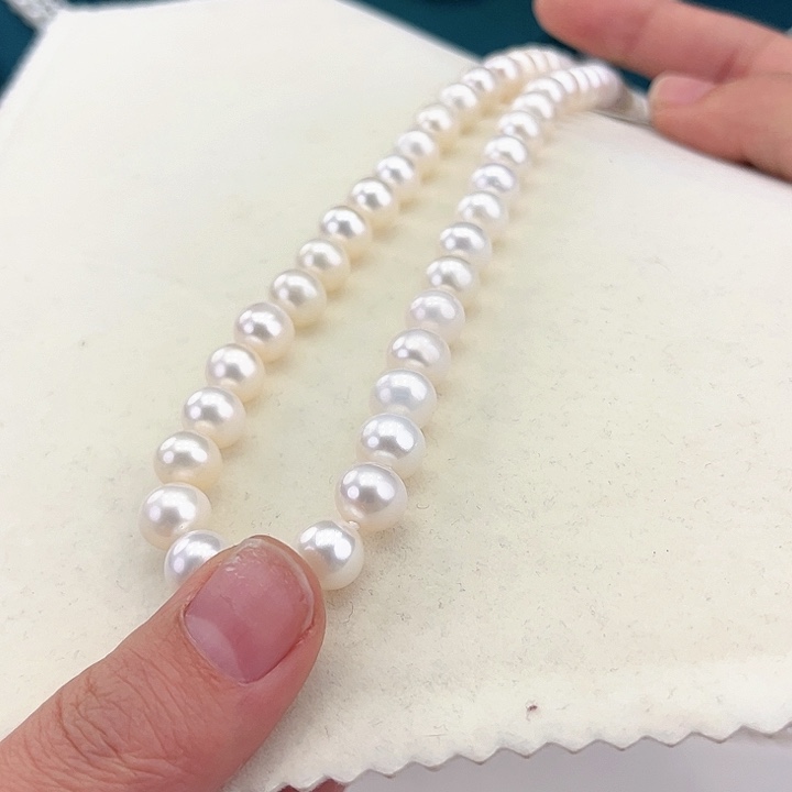 淡水珍珠颈饰未镶嵌卡9冷白