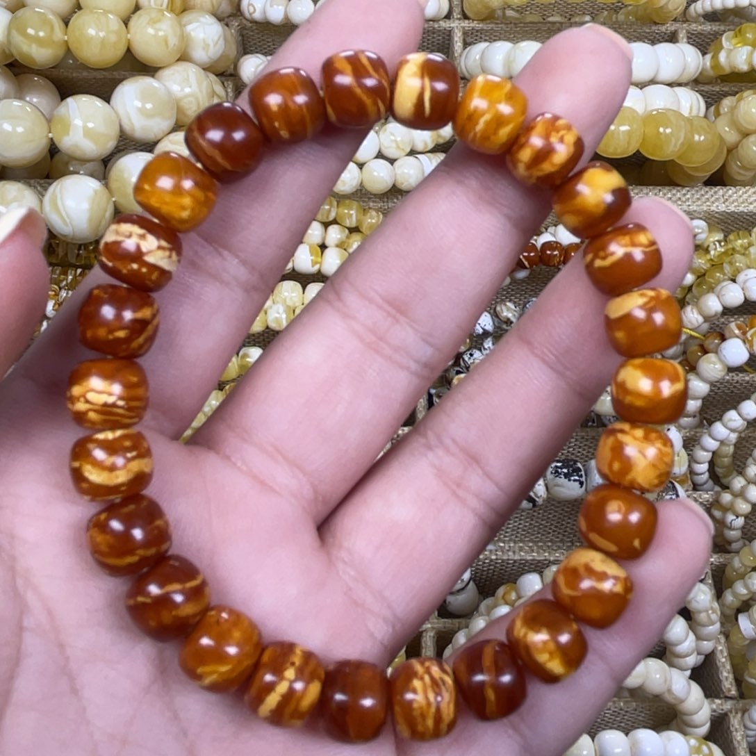 手绳琥珀未镶嵌8.5m