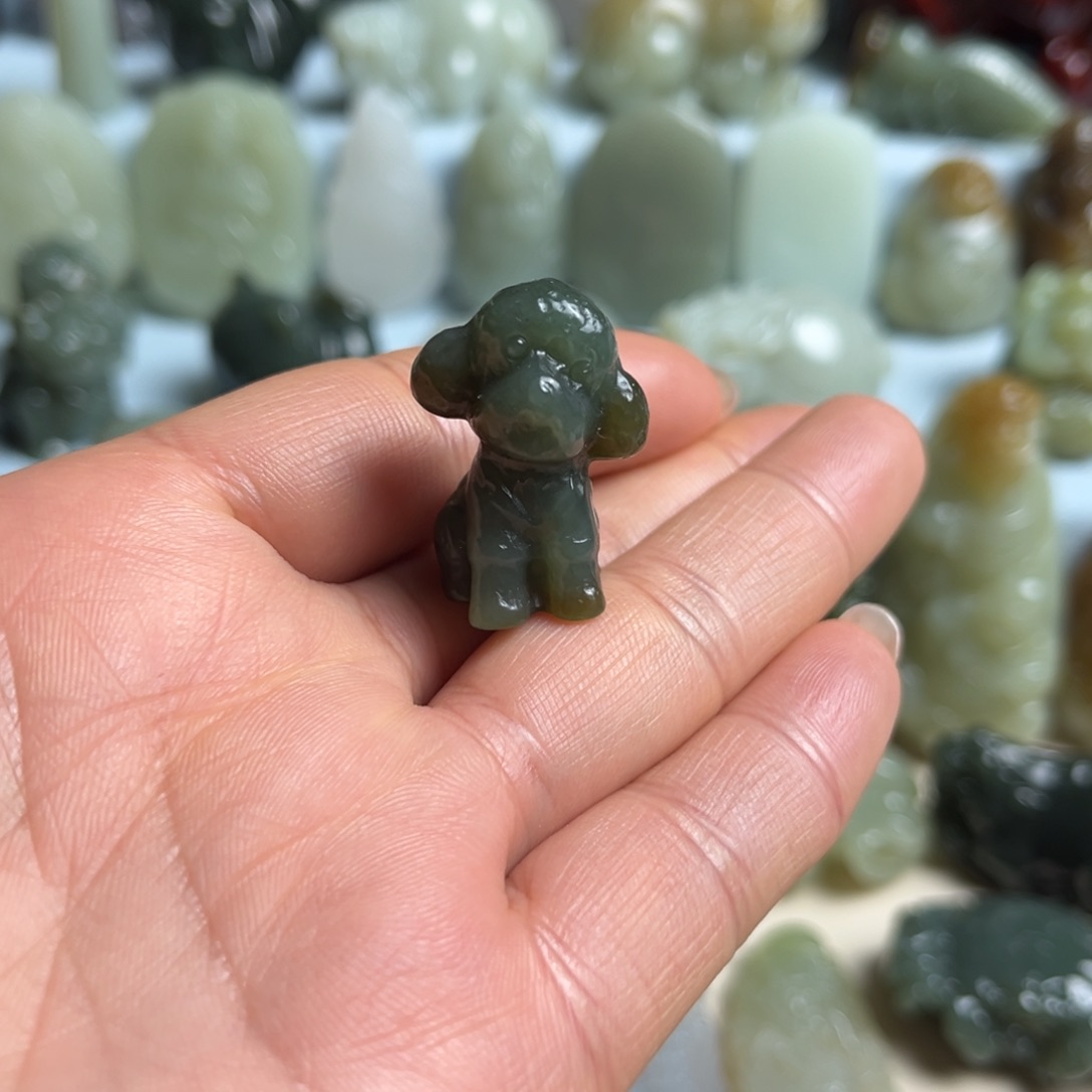 和田玉未镶嵌挂件