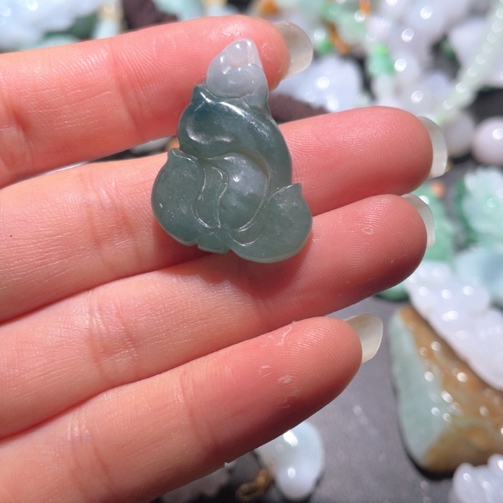 【闪购商品】翡翠颈饰未镶嵌天然翡翠