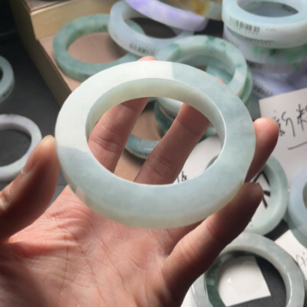 缅甸天然A货手镯定制