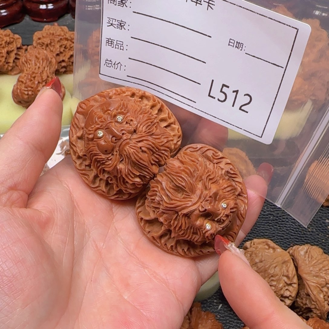 猴头核桃把件京****爷钟馗雕刻